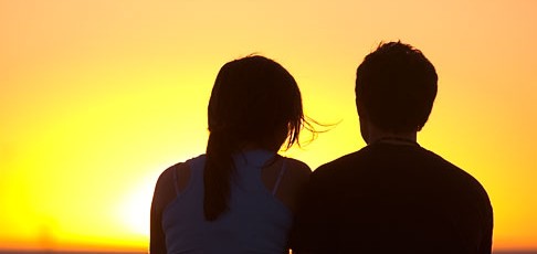 couple-sunrise